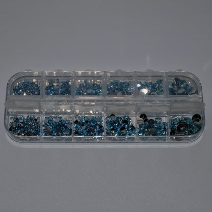 Diamantes de imitación azul bebé